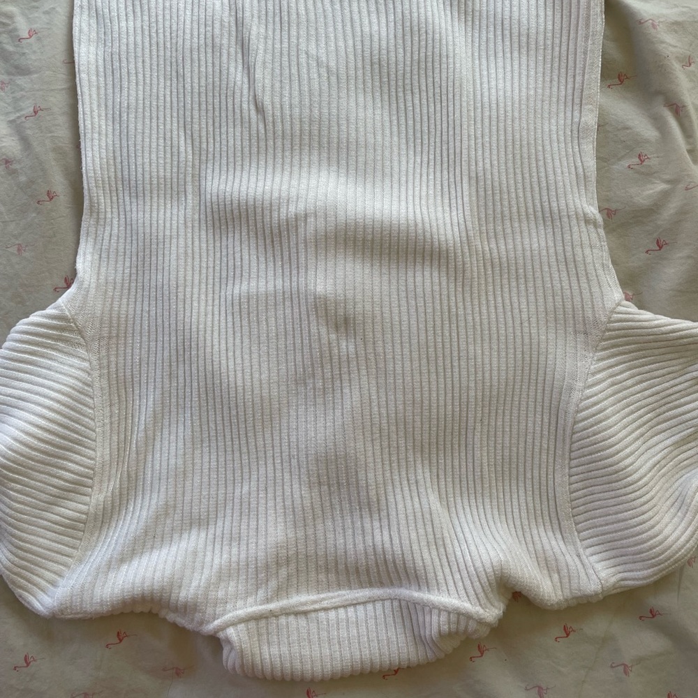 Cache Blouse - Picture 3 of 4